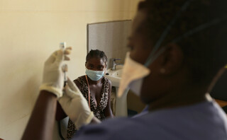 Εμβολιασμός κατά του κορονοϊού στην Αφρική