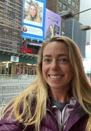 Γυναίκα στην Times Square
