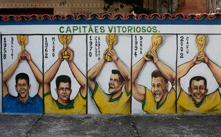 Βραζιλιάνοι που έχουν σηκώσει το Παγκόσμιο Κύπελλο