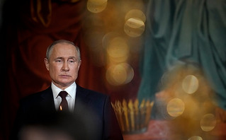 Ο Πούτιν στην λειτουργία της Ανάστασης στη Μόσχα
