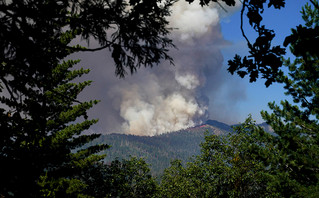 Φωτιά στις ΗΠΑ απειλεί το Εθνικό Πάρκο Γιοσέμιτι
