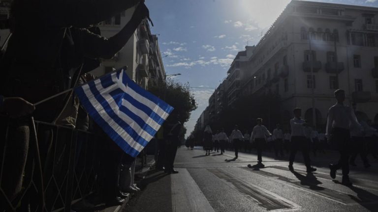 Αίθριος καιρός με μικρή άνοδο της θερμοκρασίας και περιορισμένη ορατότητα